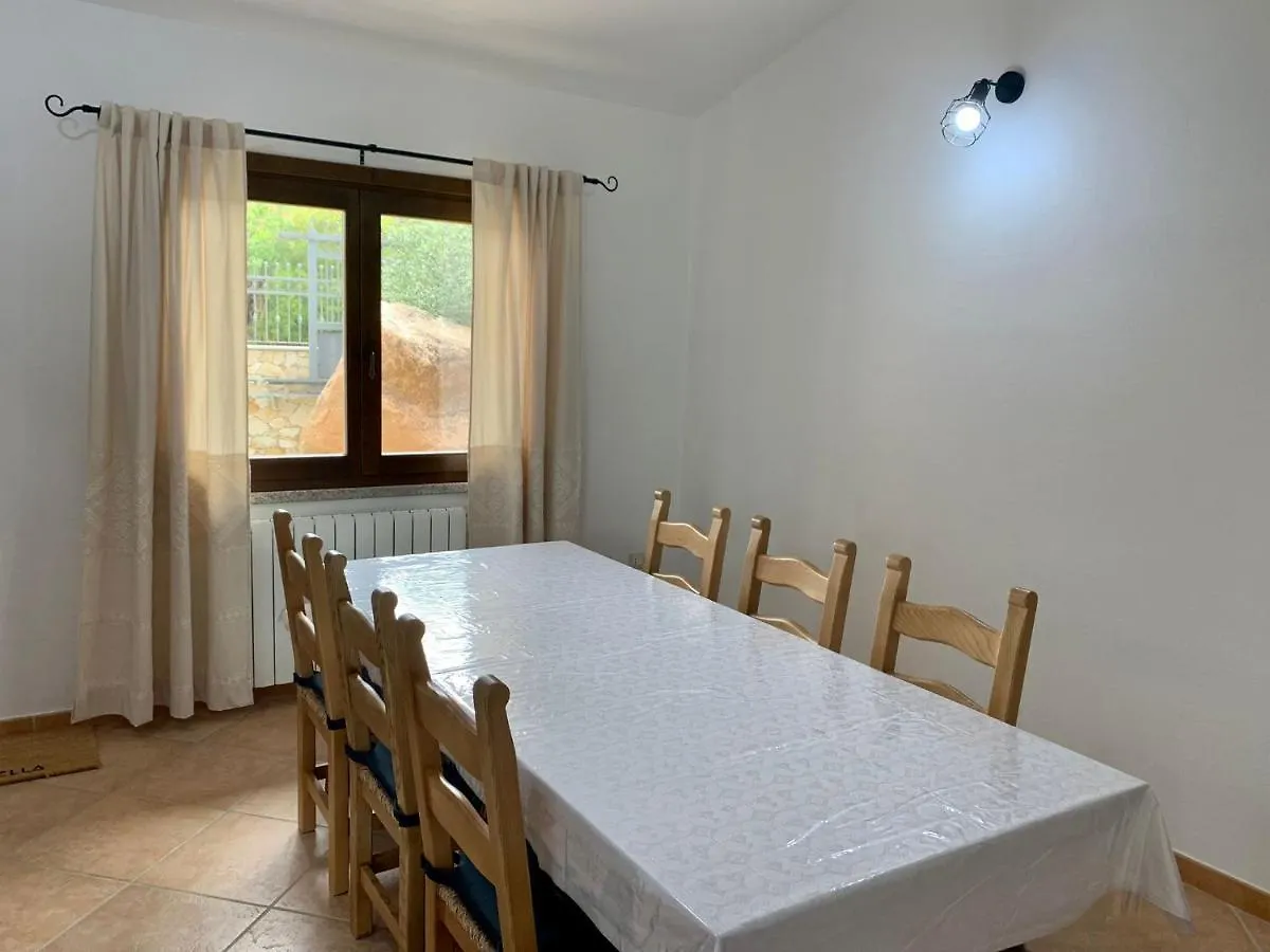 Casa vacanze Villa La Pavoncella Chia - Domus de Maria